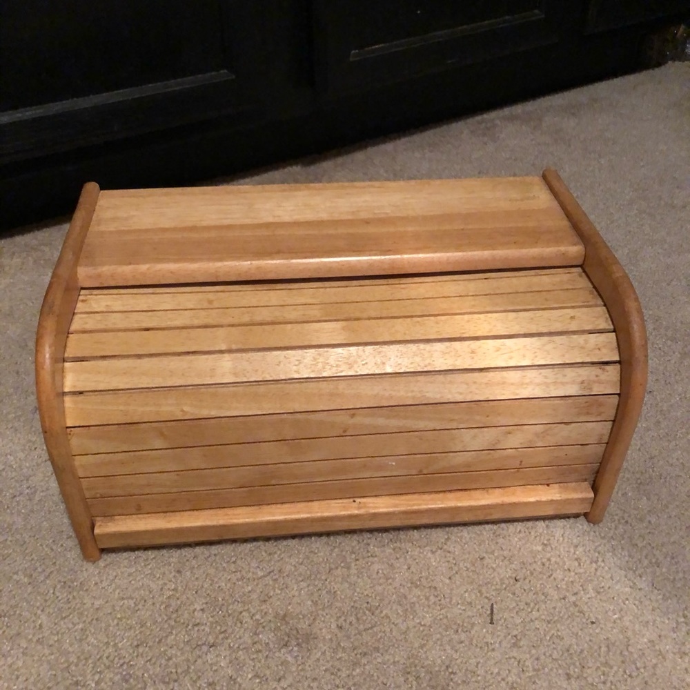 Wooden Roll Top Bread box